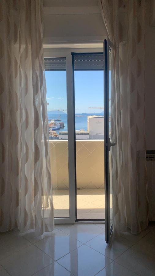 La Casetta Vista Mare Apartment Наполи Екстериор снимка